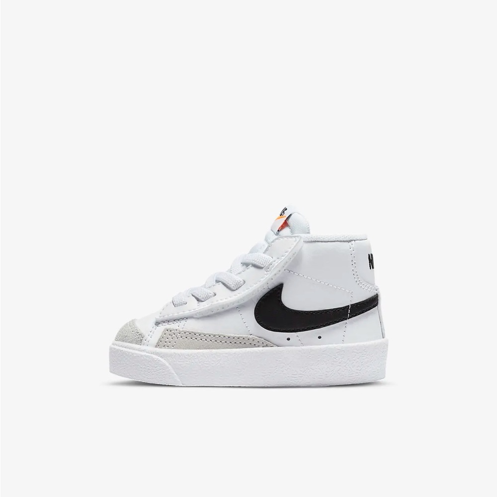 NWT Toddler size 6 Nike Blazer Mid